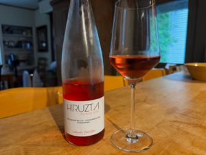 Hiruzta Getariako Txakolina Rosé 2025